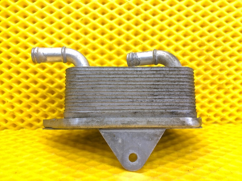 Теплообменник (радиатор масляный) Audi Q7 2014 4LB