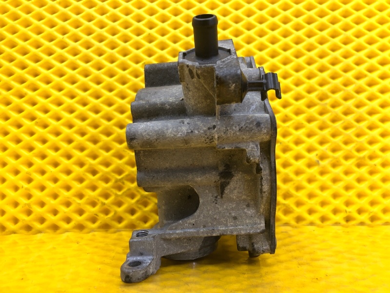 Вакуумный насос Volkswagen Tiguan 2013 5N1