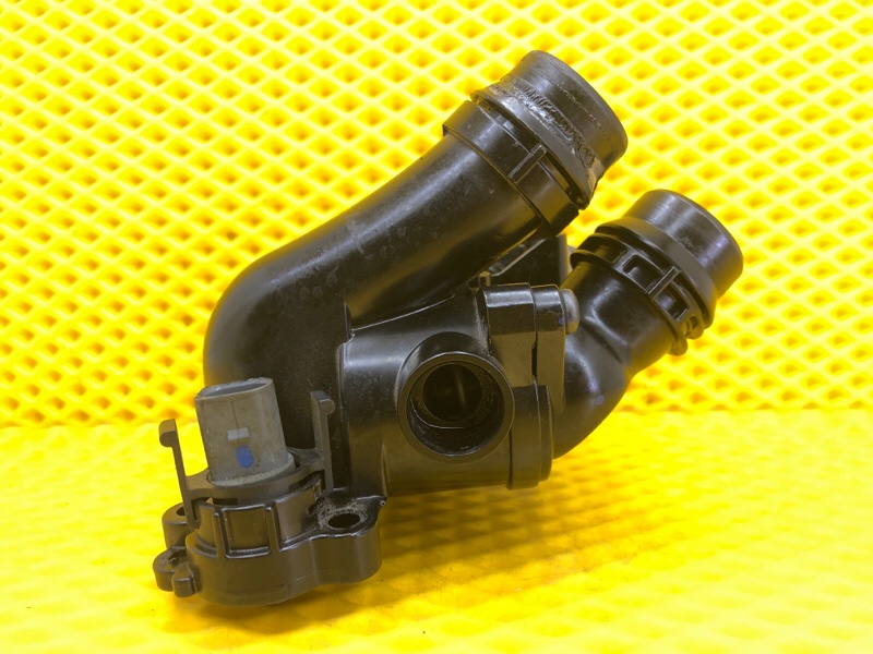 Насос водяной (Помпа) Volkswagen Tiguan 2013 5N1