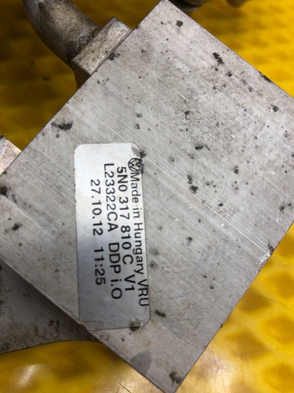 Трубка охлаждения АКПП Volkswagen Tiguan 2013 5N1