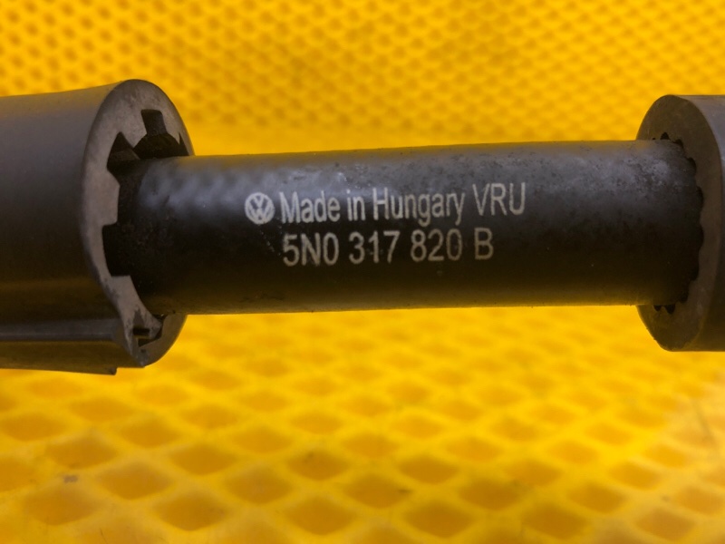 Трубка охлаждения АКПП Volkswagen Tiguan 2013 5N1