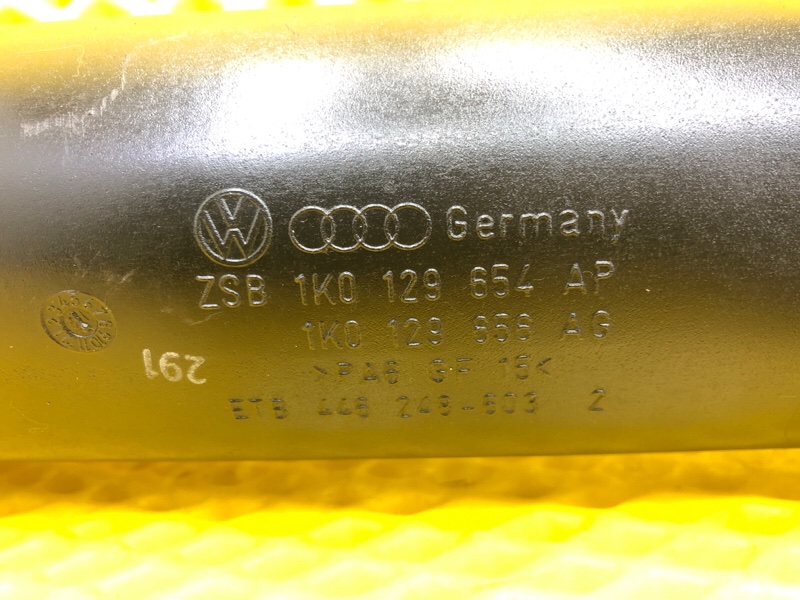 Патрубок воздушного фильтра Volkswagen Tiguan 2013 5N1