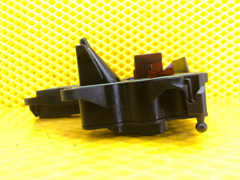 Маслоотделитель Volkswagen Tiguan 2013 5N1