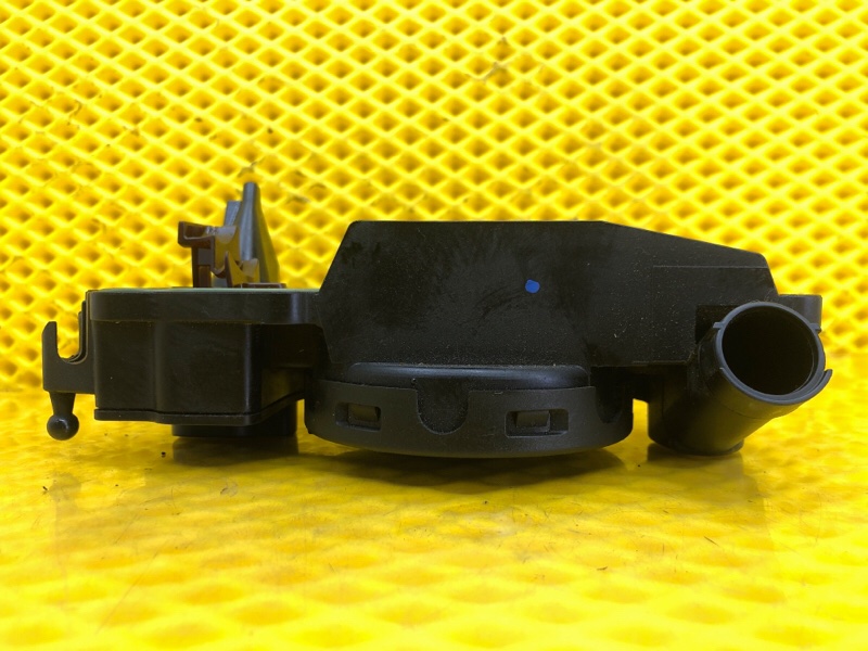 Маслоотделитель Volkswagen Tiguan 2013 5N1