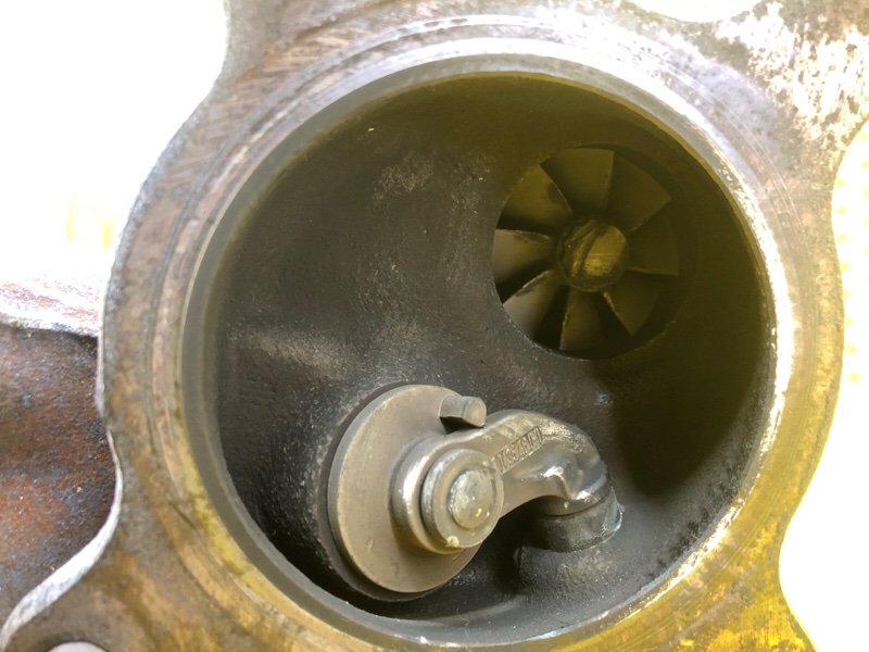 Турбокомпрессор Volkswagen Tiguan 2013 5N1