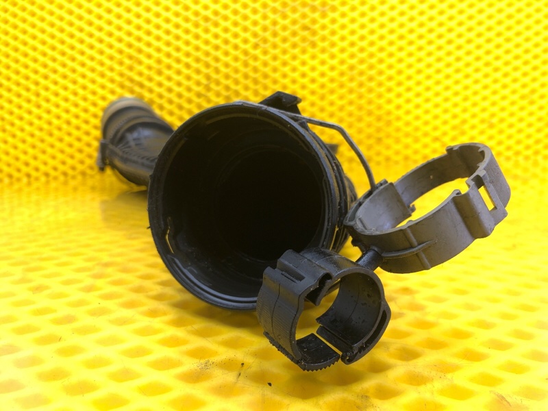 Патрубок интеркулера Volkswagen Tiguan 2013 5N1