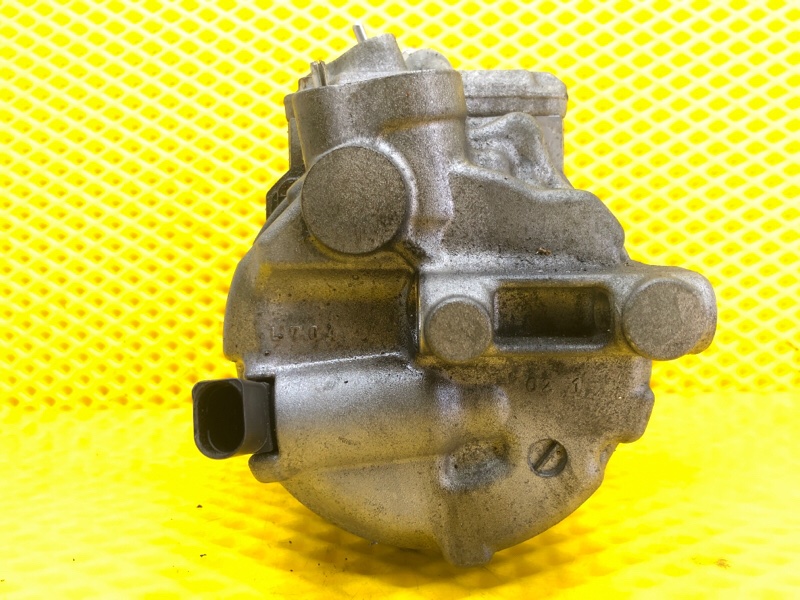 Компрессор кондиционера Volkswagen Tiguan 2013 5N1