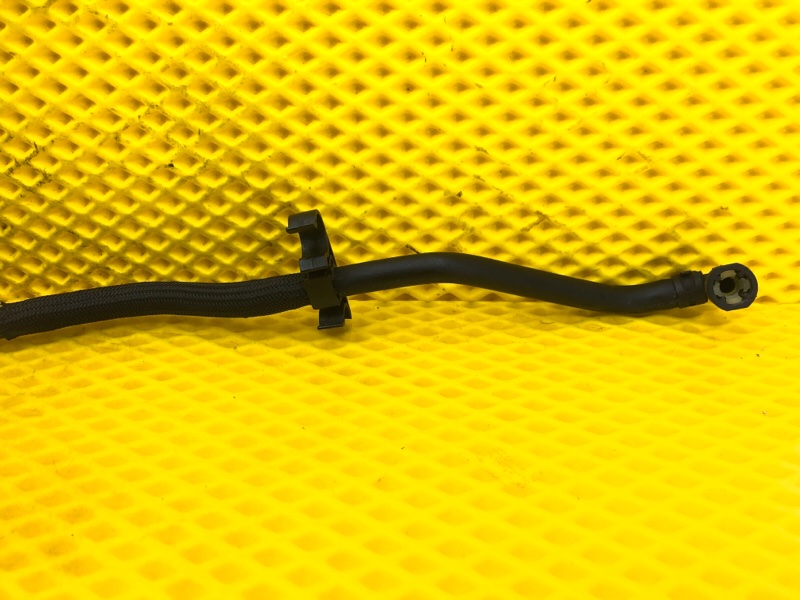 Шланг (трубка) картерных газов Volkswagen Tiguan 2013 5N1