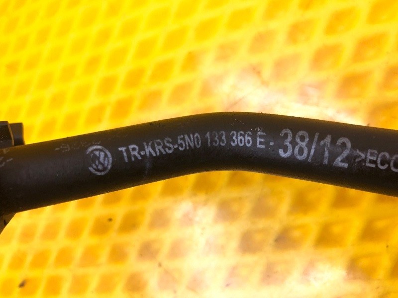 Шланг (трубка) картерных газов Volkswagen Tiguan 2013 5N1