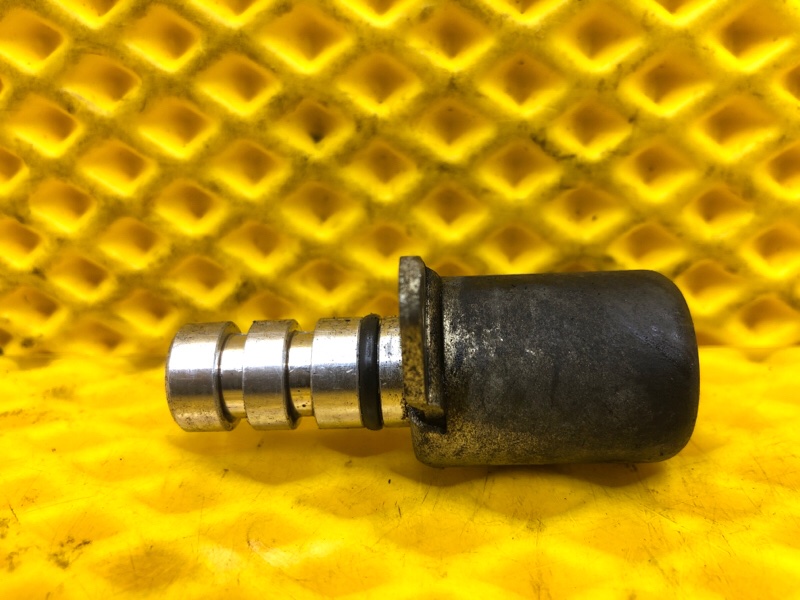 Клапан VVT-i Volkswagen Tiguan 2013 5N1