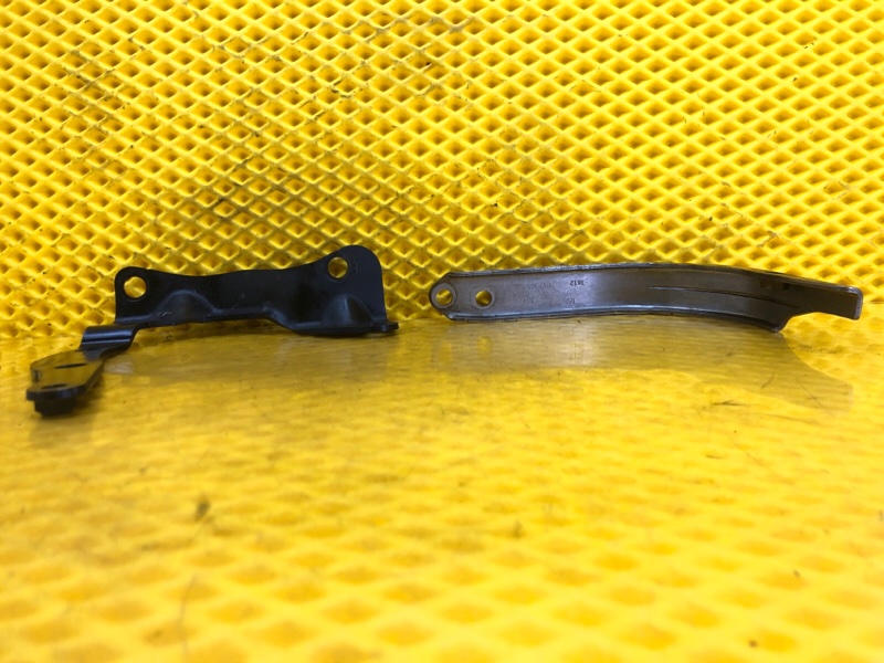 Кронштейн Volkswagen Tiguan 2013 5N1