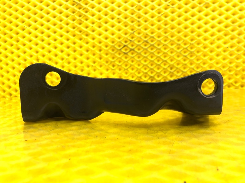 Кронштейн Volkswagen Tiguan 2013 5N1