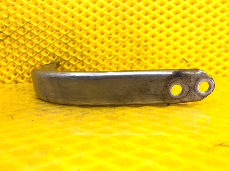 Кронштейн Volkswagen Tiguan 2013 5N1