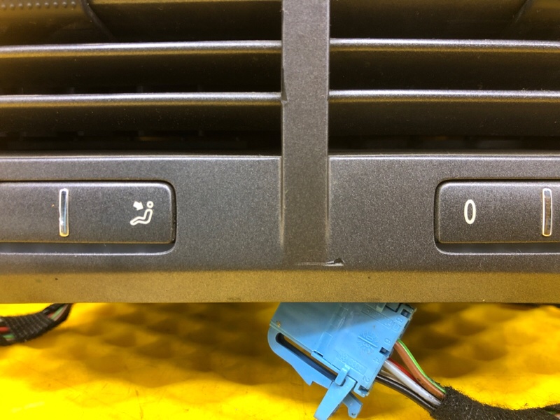 Дефлектор воздушный Volkswagen Phaeton 2004 3D2