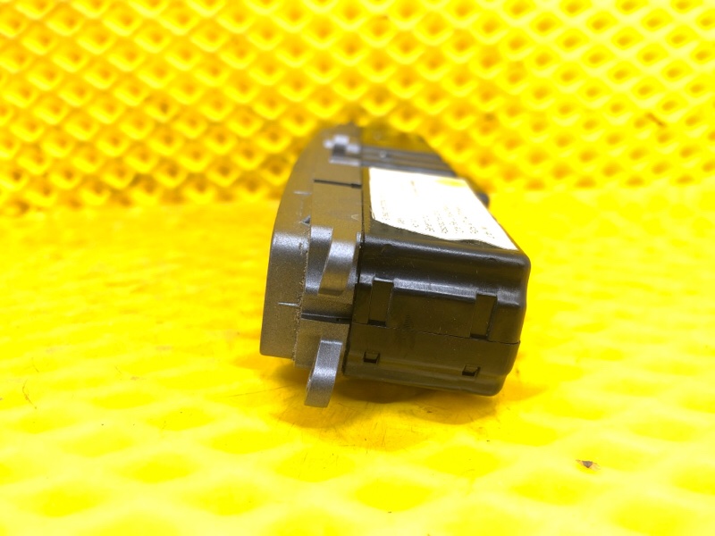 Блок управления сиденьями Volkswagen Phaeton 2004 3D2