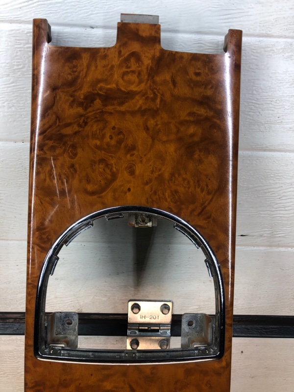 Накладка центральной консоли Volkswagen Phaeton 2004 3D2