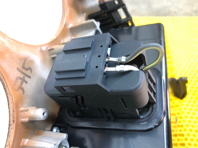 Накладка центральной консоли Volkswagen Phaeton 2004 3D2