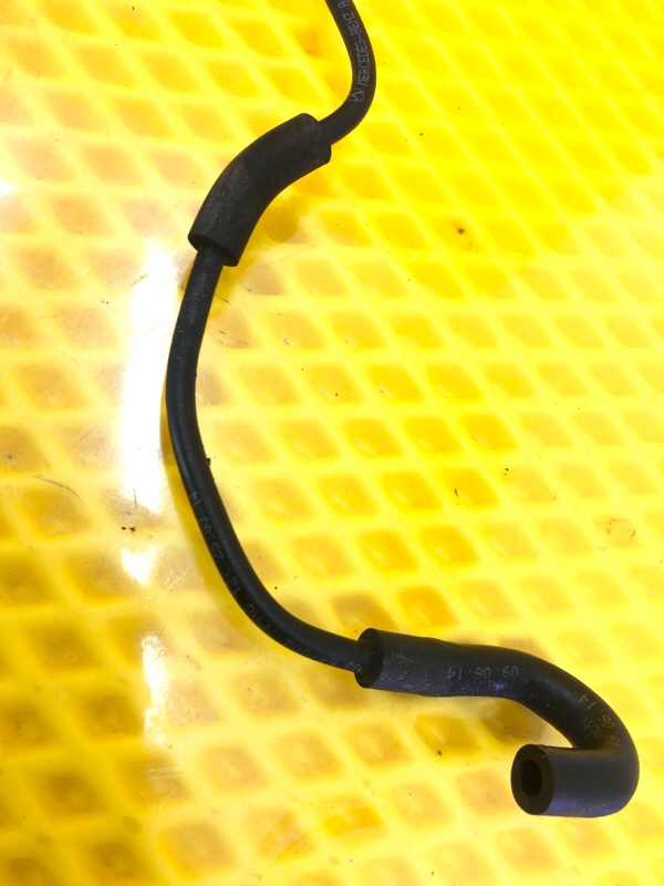 Трубка вакуумная Mercedes-Benz S-Class 2014 W222