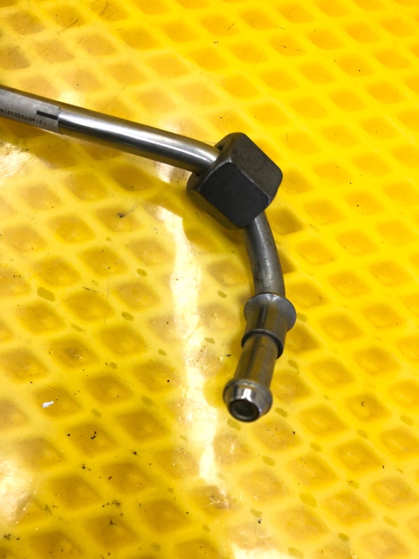 Трубка топливная Mercedes-Benz S-Class 2014 W222