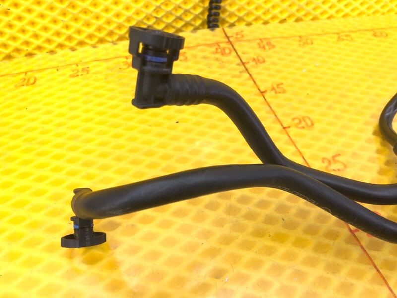 Шланг (трубка) картерных газов Mercedes-Benz S-Class 2014 W222