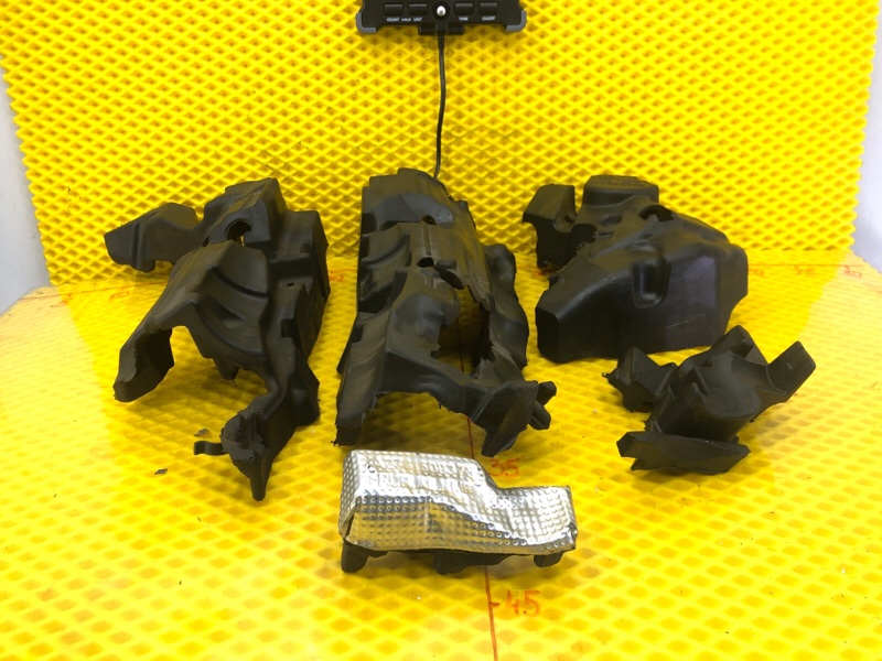 Шумоизоляция двигателя (накладка) Mercedes-Benz S-Class 2014 W222