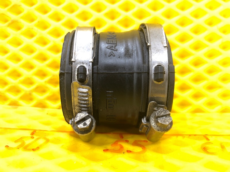 Патрубок интеркулера Mercedes-Benz S-Class 2014 W222