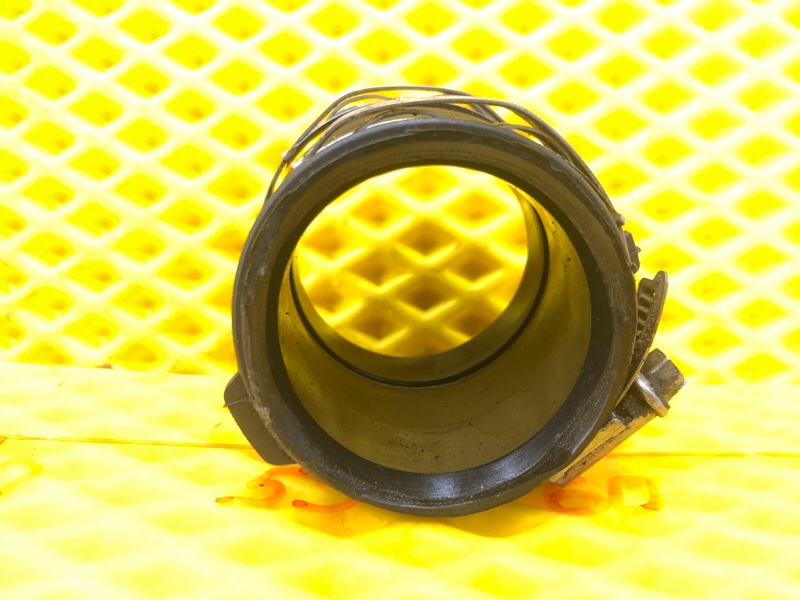 Патрубок интеркулера Mercedes-Benz S-Class 2014 W222