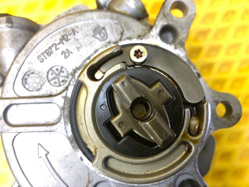 Вакуумный насос Mercedes-Benz S-Class 2014 W222