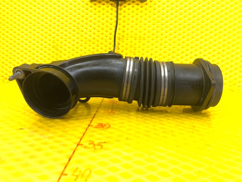 Патрубок воздушного фильтра Mercedes-Benz S-Class 2014 W222