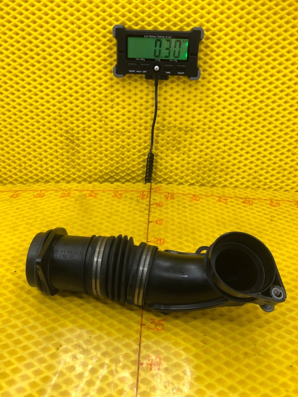 Патрубок воздушного фильтра Mercedes-Benz S-Class 2014 W222