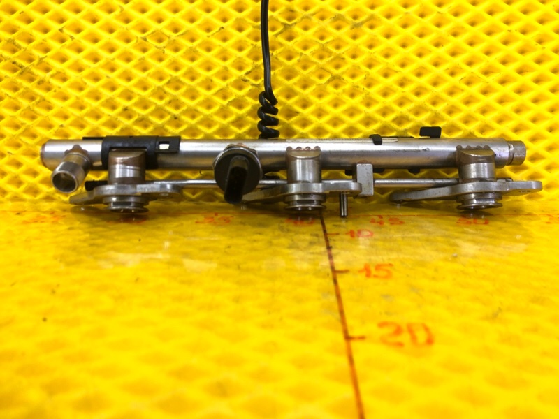 Рейка топливная (рампа) Mercedes-Benz S-Class 2014 W222