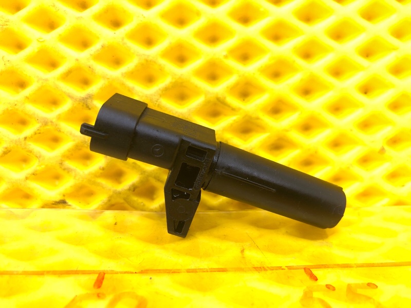 Датчик коленвала Mercedes-Benz S-Class 2014 W222