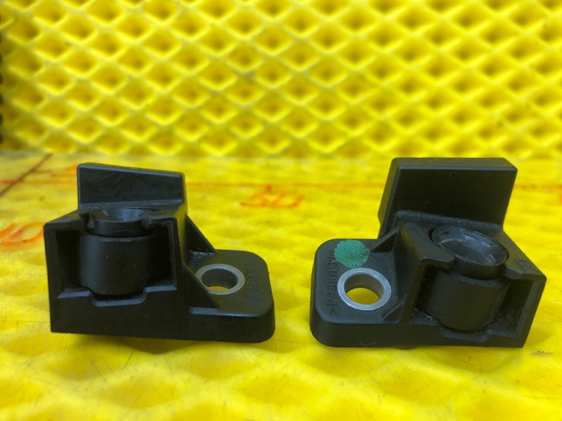 Кронштейн крепления Mercedes-Benz S-Class 2014 W222