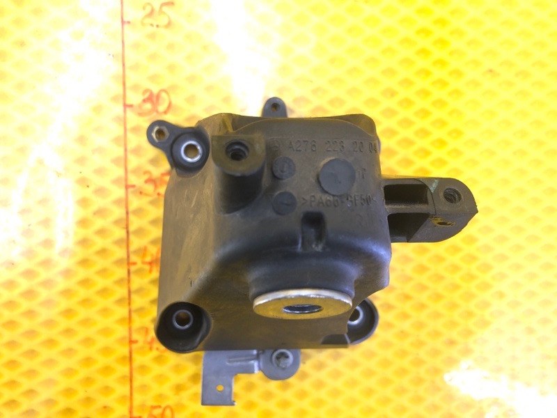 Кронштейн двигателя правый Mercedes-Benz S-Class 2014 W222