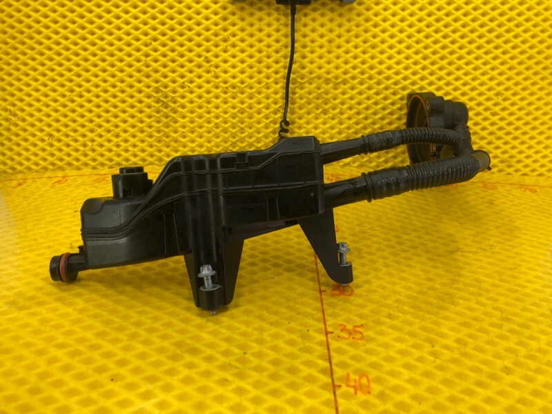 Маслоотделитель Mercedes-Benz S-Class 2014 W222