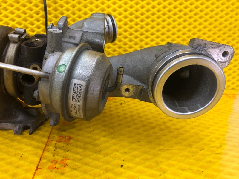 Турбина Mercedes-Benz S-Class 2014 W222