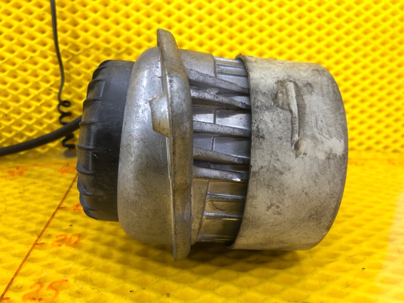 Подушка двигателя Mercedes-Benz S-Class 2014 W222