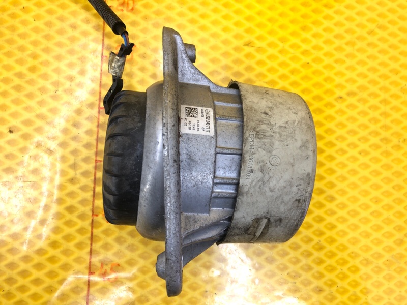 Подушка двигателя Mercedes-Benz S-Class 2014 W222