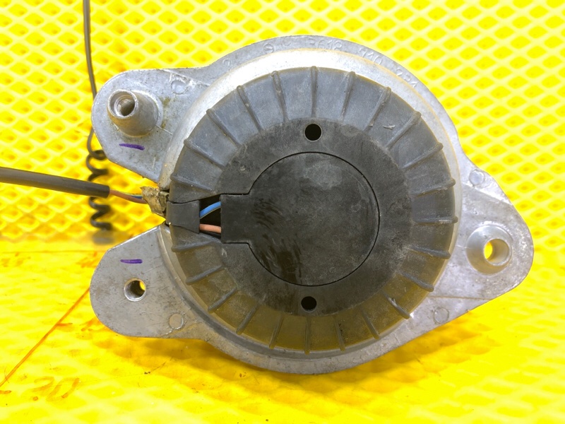 Подушка двигателя Mercedes-Benz S-Class 2014 W222