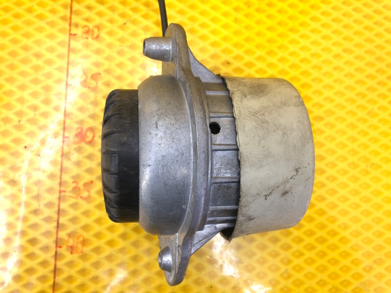 Подушка двигателя Mercedes-Benz S-Class 2014 W222