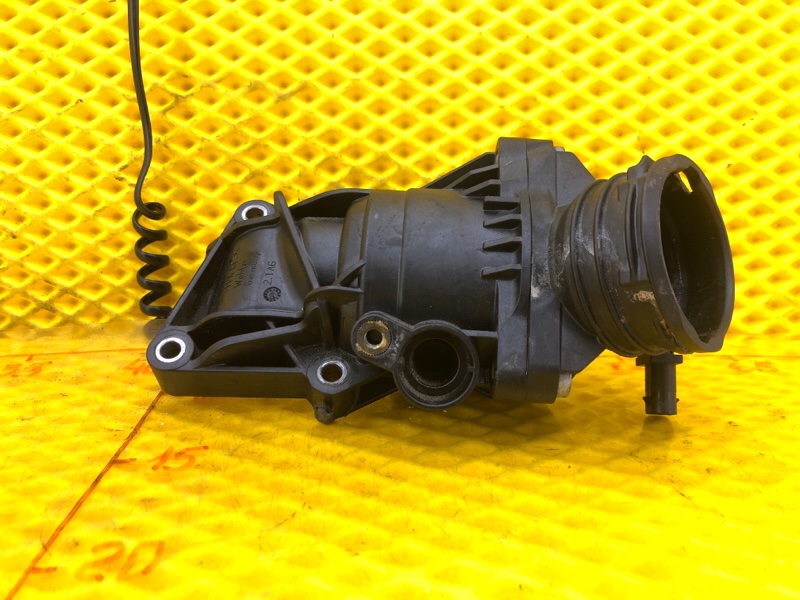 Корпус термостата (термостат) Mercedes-Benz S-Class 2014 W222