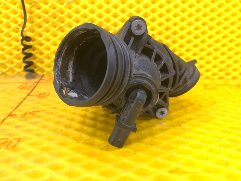 Корпус термостата (термостат) Mercedes-Benz S-Class 2014 W222