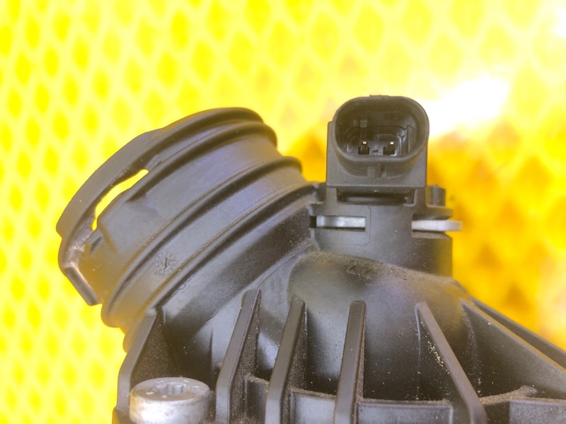 Корпус термостата (термостат) Mercedes-Benz S-Class 2014 W222