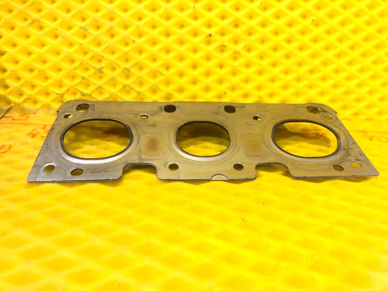 Прокладка выпускного коллектора Mercedes-Benz S-Class 2014 W222