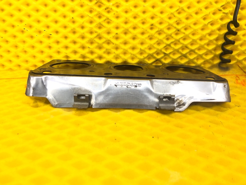 Прокладка выпускного коллектора Mercedes-Benz S-Class 2014 W222