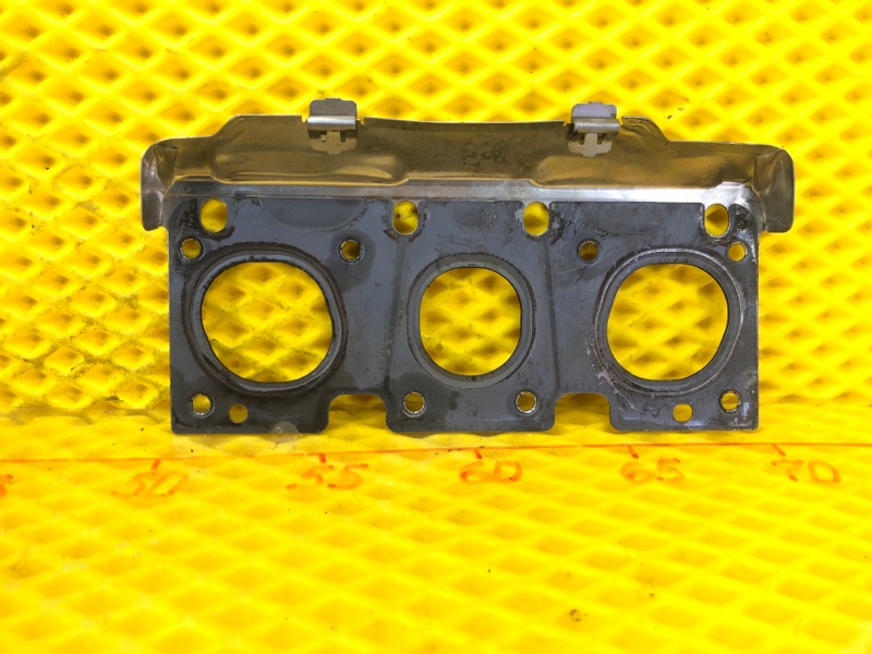 Прокладка выпускного коллектора Mercedes-Benz S-Class 2014 W222