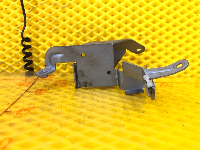 Кронштейн Mercedes-Benz S-Class 2014 W222