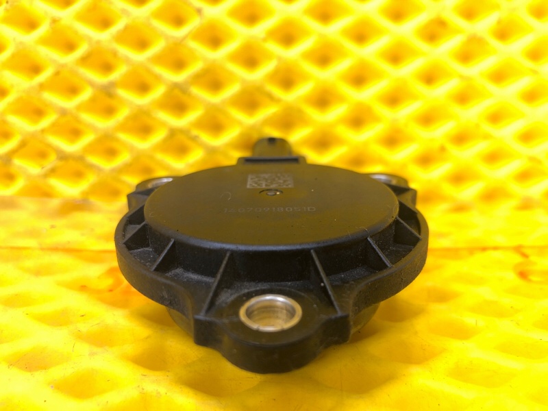 Клапан электромагнитный Mercedes-Benz S-Class 2014 W222