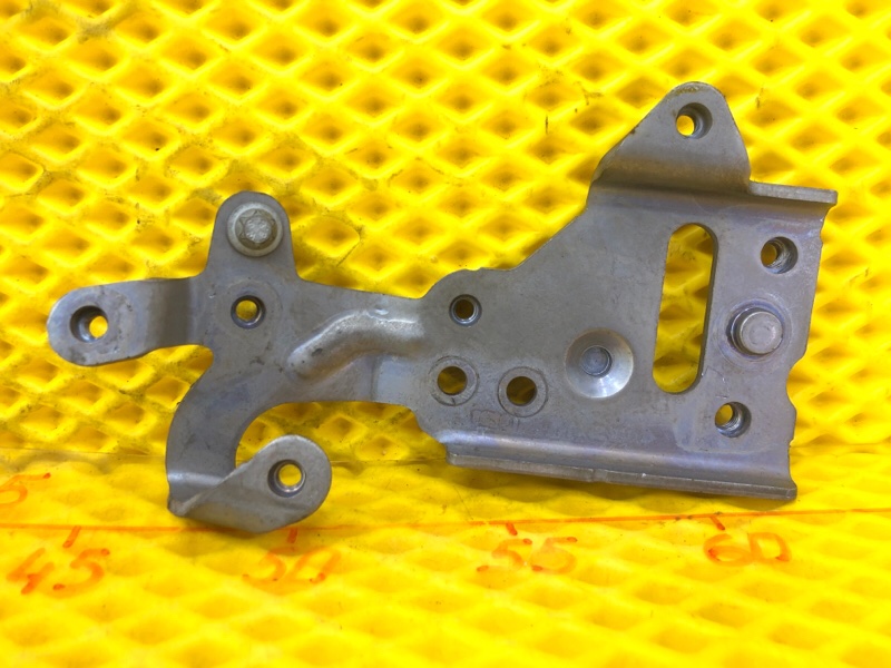 Кронштейн ТНВД Mercedes-Benz S-Class 2014 W222