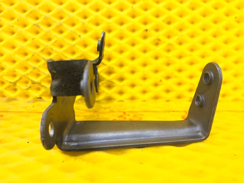 Кронштейн Mercedes-Benz S-Class 2014 W222